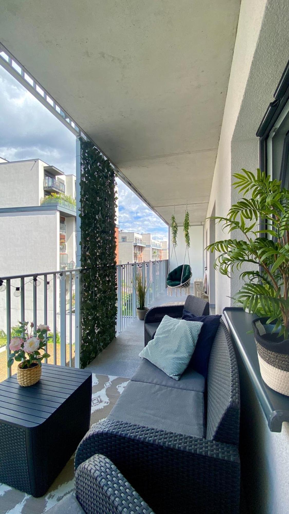 Grey House + Free Parking * Breslavia